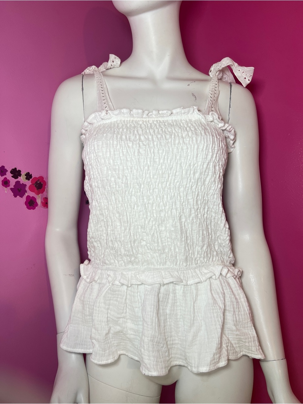 Anthropologie Eri + Ali Stephanie Smocked Eyelet Tank white size Large